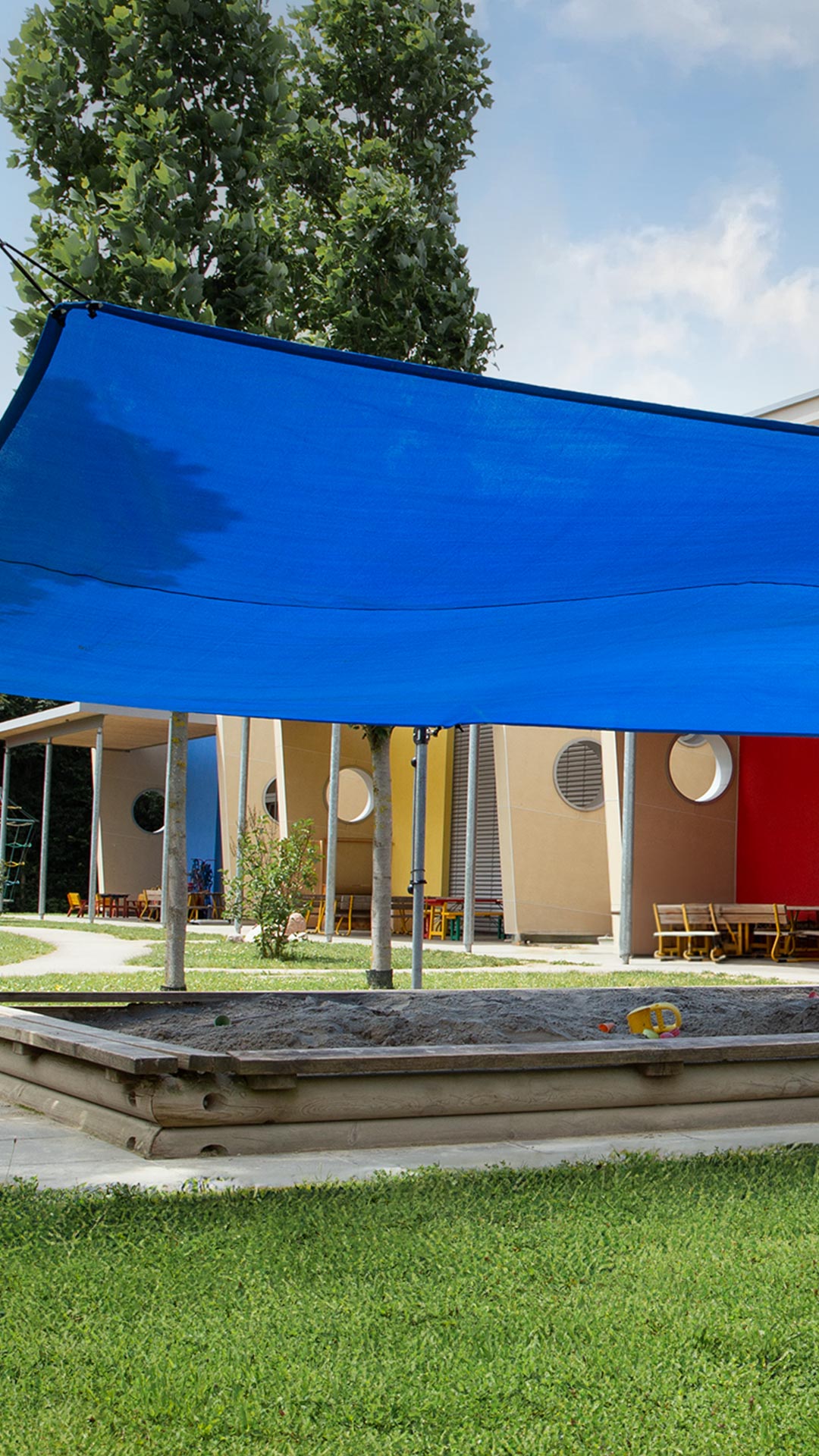 Sonnensegel für Kindergarten & Schulen