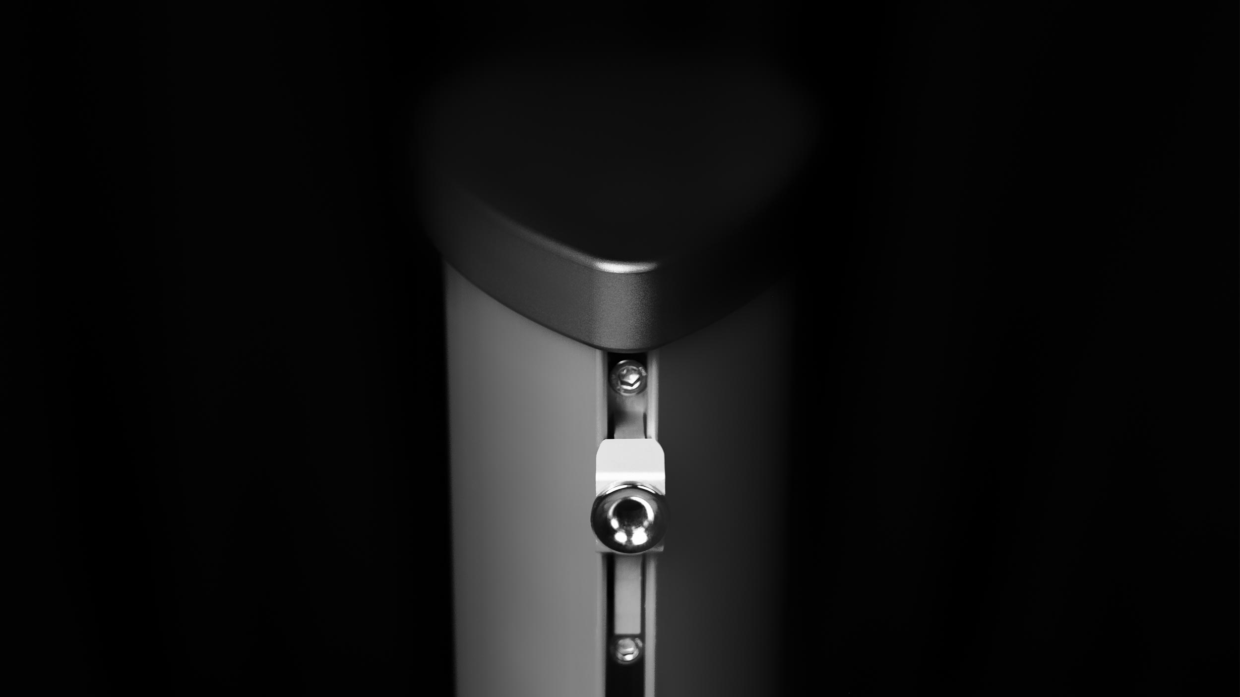 Perfektion bis ins kleinste Detail - Der Droppole Designmast für Sonnensegel.