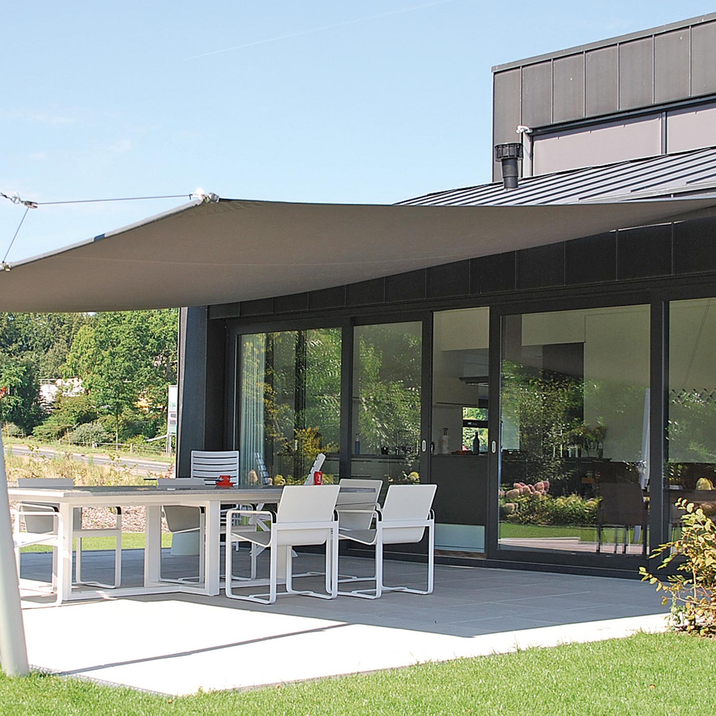 Schatten mit System – und Stil.